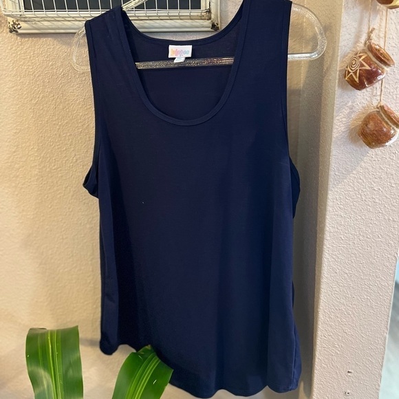 𝅺LULAROE blue tank top size 2xl - Picture 1 of 4